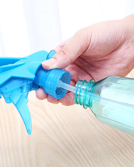Glass Cleaning Brush with Water Spray Window Cleaner High-quality Aluminum Long Handle Wiper and Cloth Combo Silicone